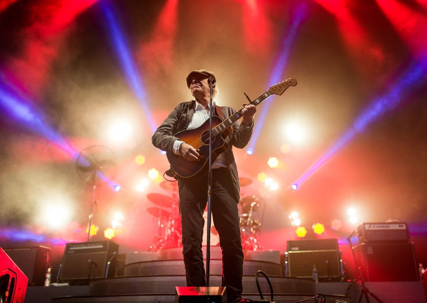 Indtil sin død i 2018 optrådte Kim Larsen mange gange på Jelling Musikfestival. Festivalen i 2017 blev den sidste.